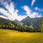 Scenic Apartment In Krispl Salzburg With Swimming Pool * Krispl