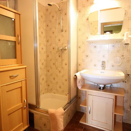 Daire Scenic In Salzburg With Swimming Pool