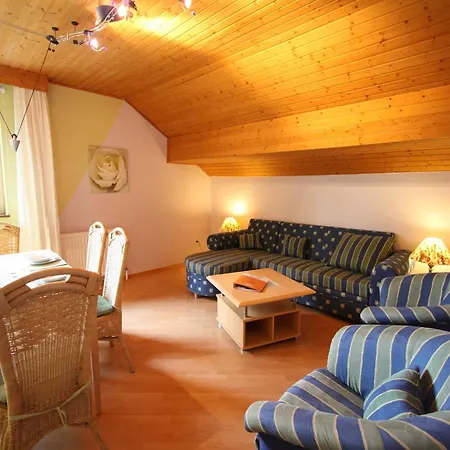 Scenic In Salzburg With Swimming Pool Apartamento