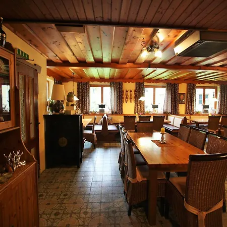 Daire Scenic In Salzburg With Swimming Pool *