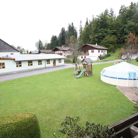 Scenic In Salzburg With Swimming Pool Διαμέρισμα
